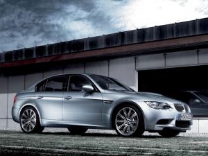 BMW M3 Sedan 2011 года